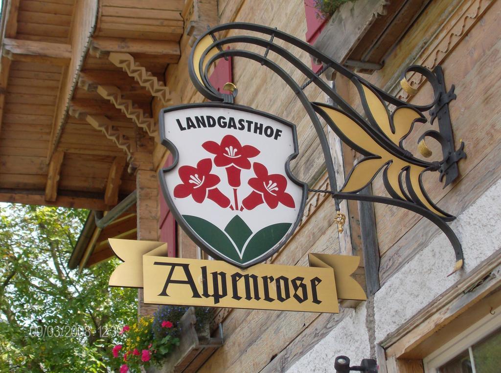 Alpenrose Beim Ballenberg Hofstetten bei Brienz